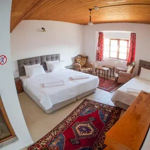2* Bed & Breakfast Ali Baba's House